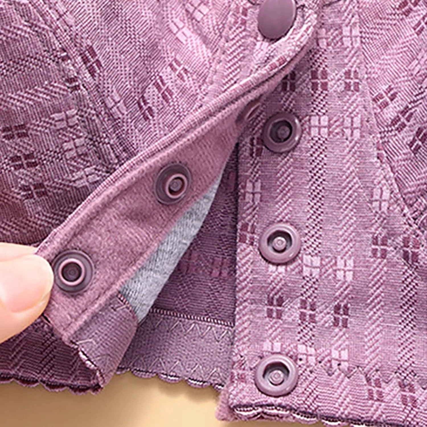 LCMTWX Bras for Older Women Front Closure Breathable Bra for Seniors Wirefree Bras for Older Women Bra for Women Breathable