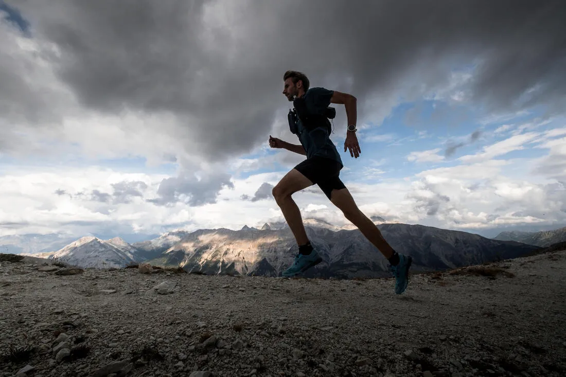 Men’s Lightweight Trail-Running Shorts - Black