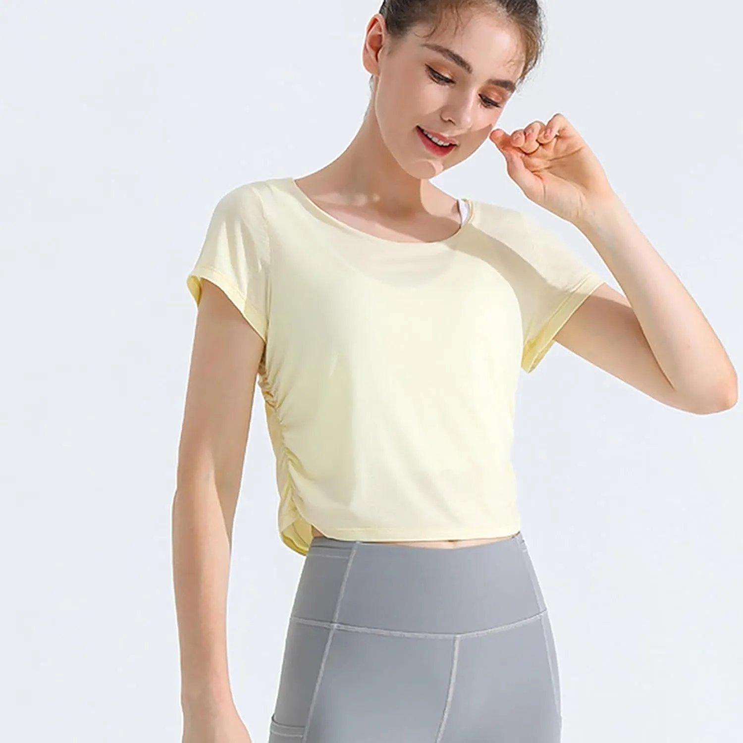 Summer Yoga T Shirts for Women Round Neck Short Sleeve Lightweight Fitness Tops Outdoor Workout Running Quick Dry Tee