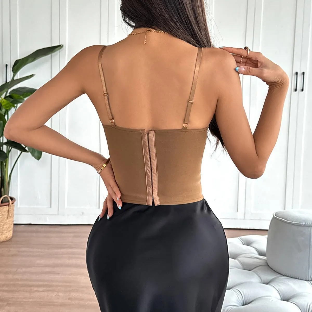 Women's Sexy Sleeveless Corsets Top Ruffled Lace Trim Deep V Neck Bustier Adjustable Straps Trendy Going Out Crop Tops