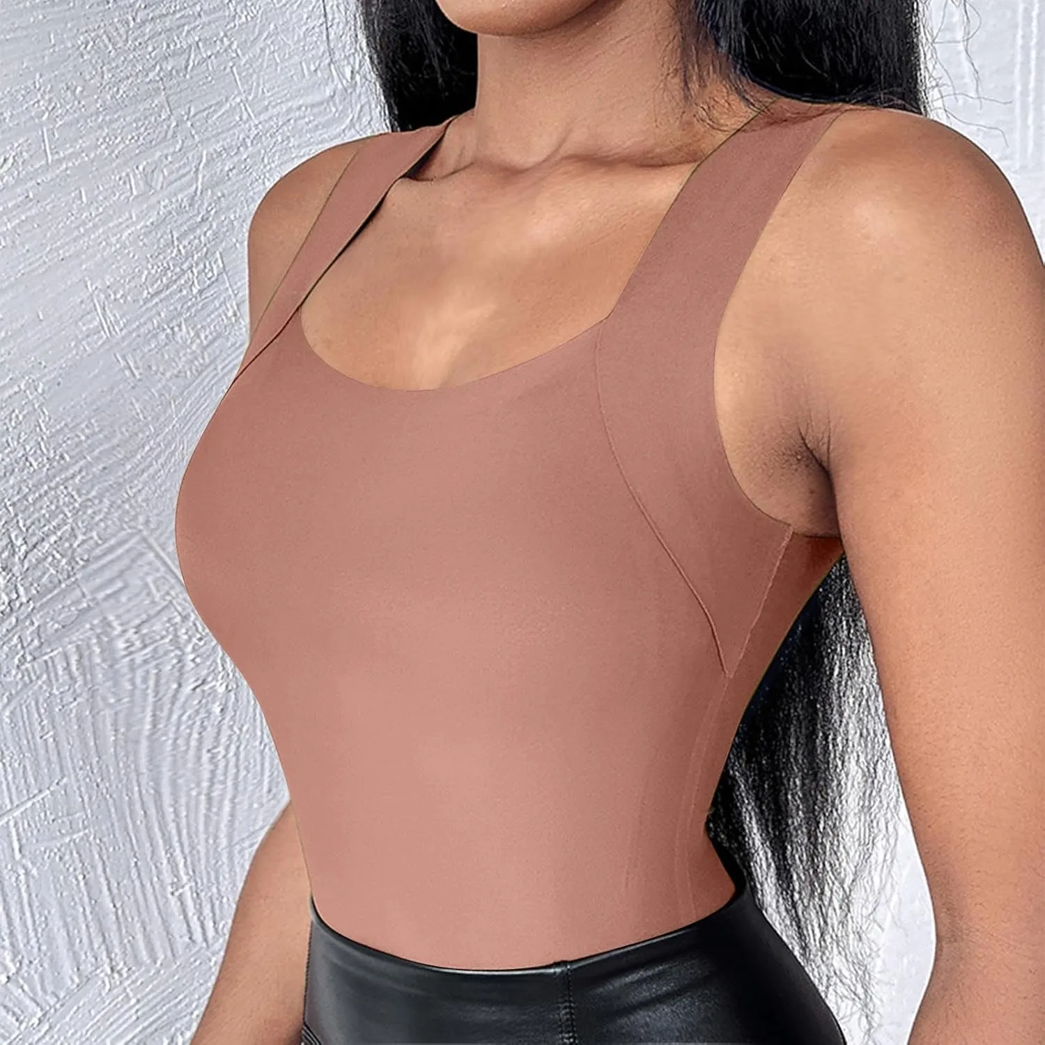 Womens Square Neck Sleeveless Tees 2025 Summer Basic Padded Tank Top with Built in Bra Stretch Athletic Yoga Shirts